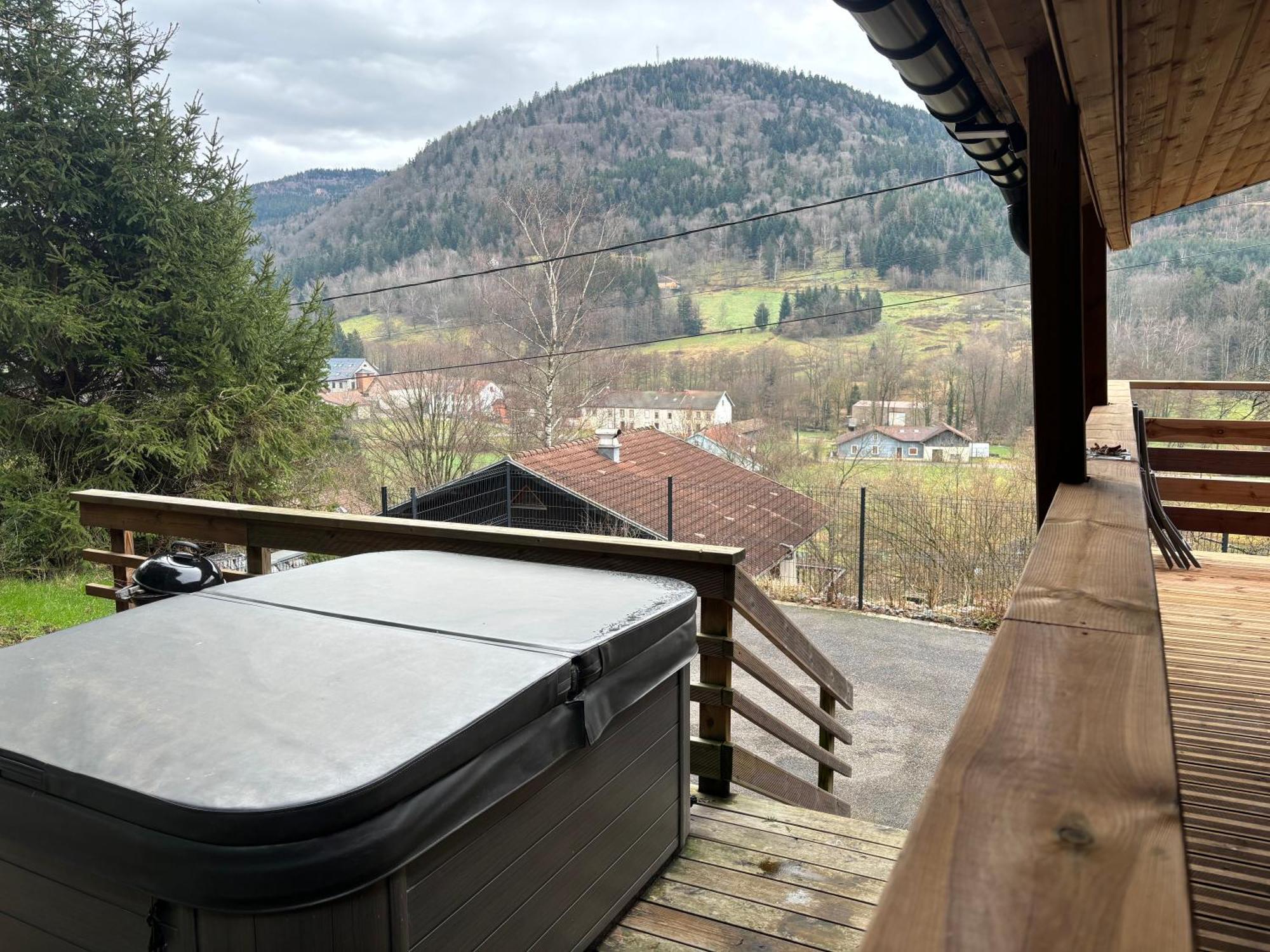 Chalet Du Faubourg & Jacuzzi, Proximite Gerardmer & La Bresse Rochesson Dış mekan fotoğraf