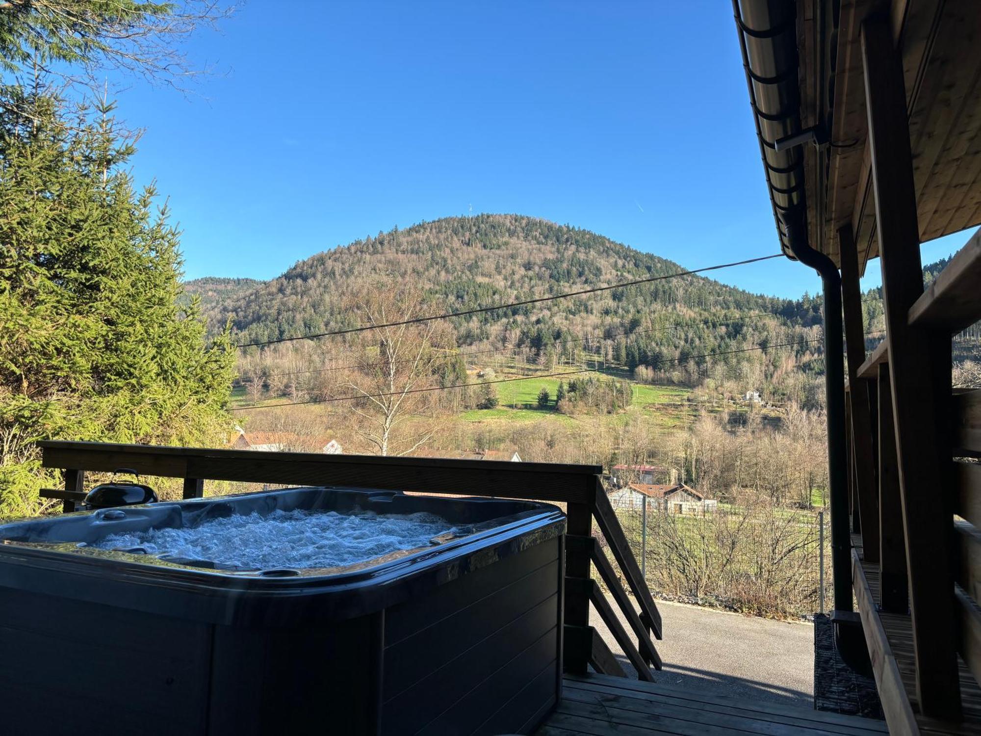 Chalet Du Faubourg & Jacuzzi, Proximite Gerardmer & La Bresse Rochesson Dış mekan fotoğraf